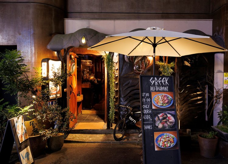 前職が建築関係の洋平さんは、代替わりの際に自ら改装。