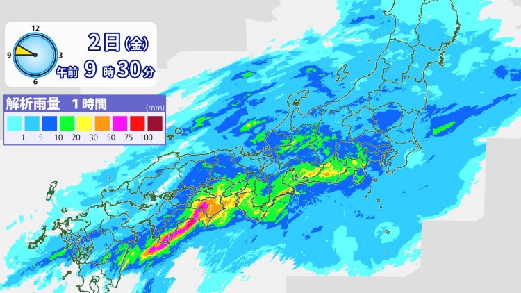 6月2日　梅雨前線と台風の影響で西日本や東海で線状降水帯が発生した。　（※出典：ウェザーマップ）