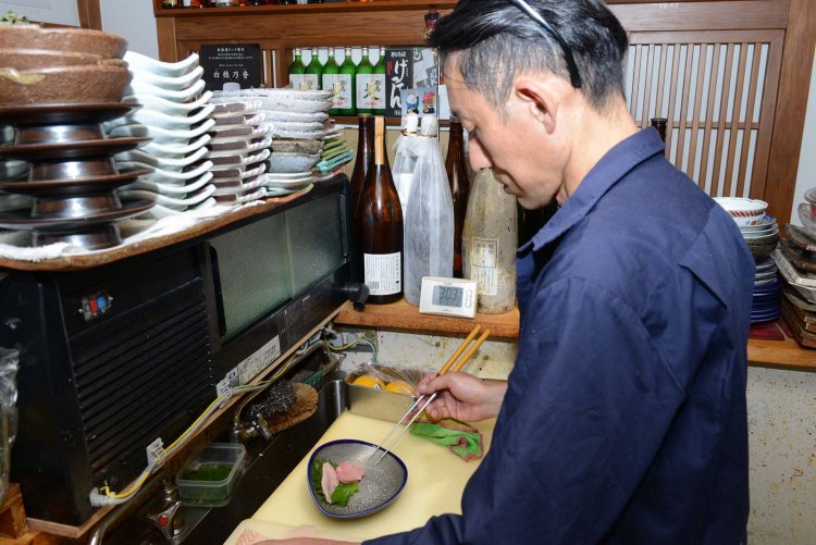 店主の後藤徹也さん。