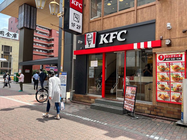 70年代頃、ここには『池上線』の歌詞に登場するフルーツショップがあった。