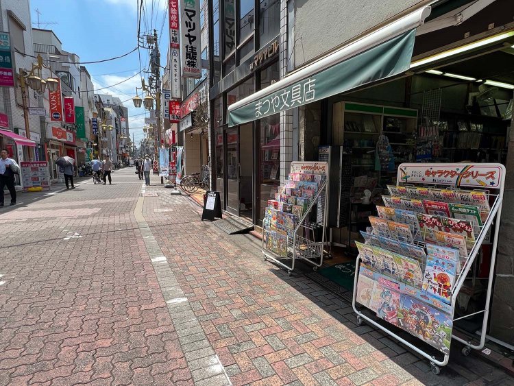 70～80年代頃と変わらぬ外観の店というのは、いまとなってはかなり希少な存在だ。