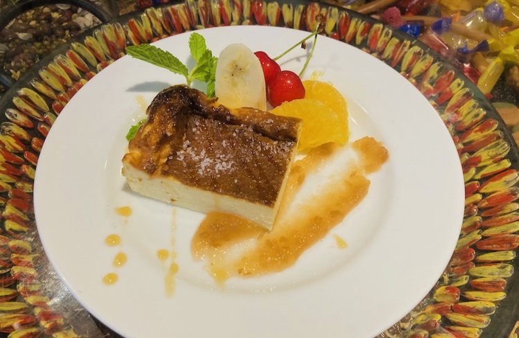 本場の味にオリジナルの隠し味を。