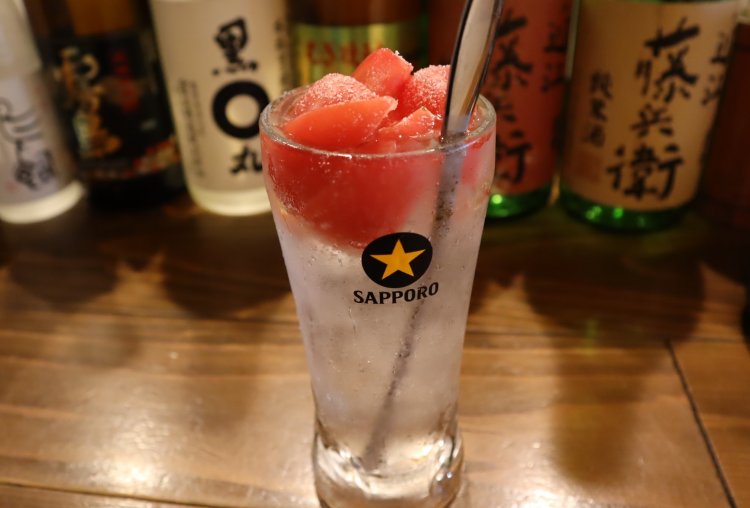 見た目のインパクト抜群のトマト焼酎。