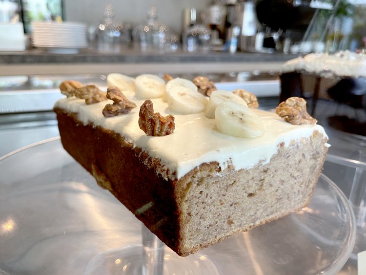 なかでも筆者の心を射止めたのはNORDIC BANANA CAKE １ピース880円。