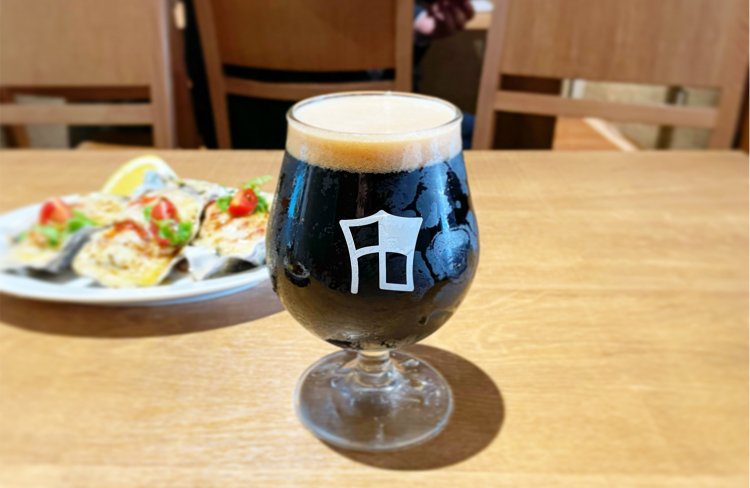 船橋ブラック330ml770円。