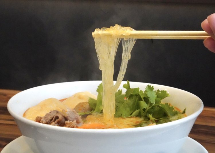 アレンジできる麻辣湯。