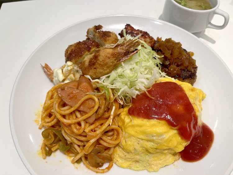 おいしそうすぎてクラクラする大人のお子様ランチ1500円。