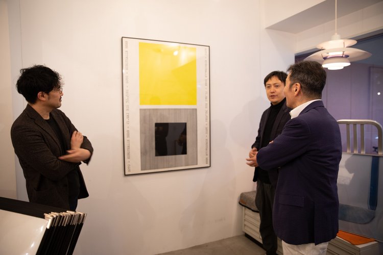 ベネズエラ出身のアーティスト、ヘスス・ラファエル・ソト（1923～2005年）のエキシビションポスター。