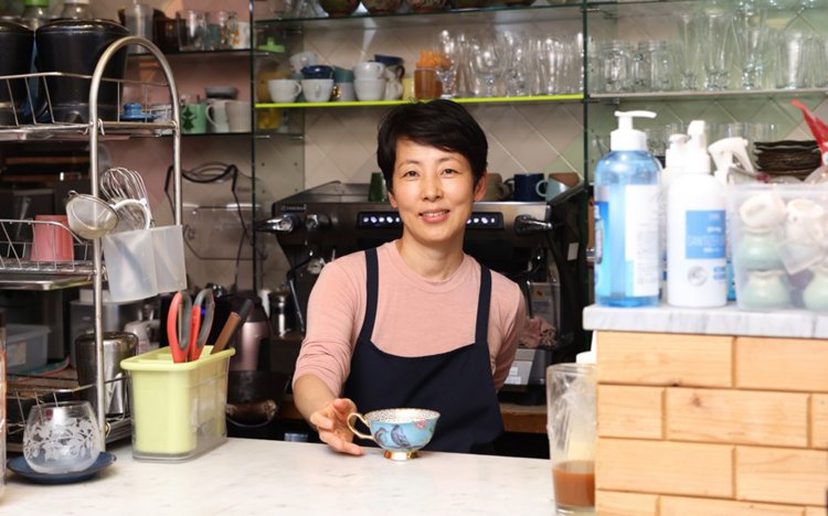 「パッピンスはその食感から『雪氷』とも呼ばれています」。