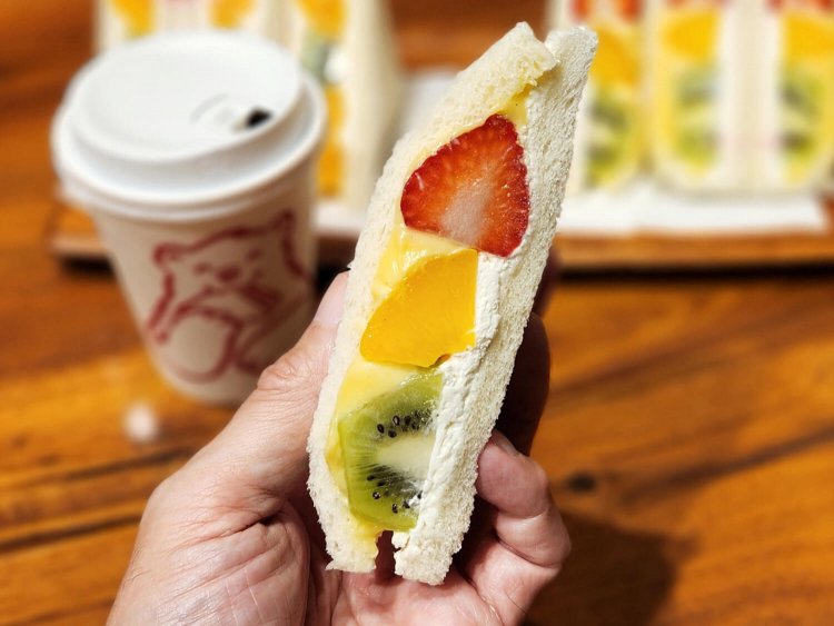 PREMIUM SAND+CAFÉ メルヘン グランスタ東京店11