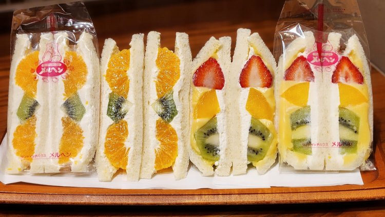 PREMIUM SAND+CAFÉ メルヘン グランスタ東京店（プレミアムサンドカフェ メルヘン）