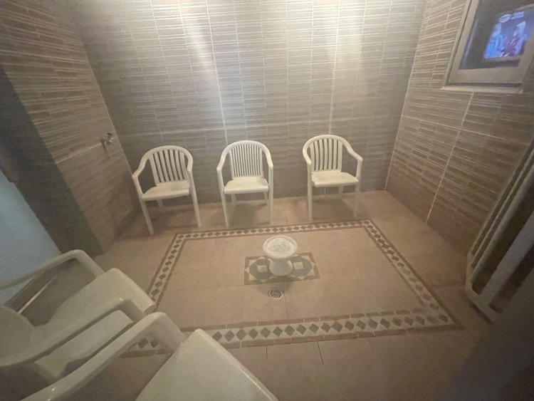 塩サウナで美肌を目指そう。