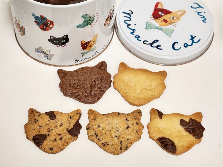 カカオ、発酵バター、ほんのりカカオのチョコチップ、チョコチップ、ほんのりカカオの発酵バター。