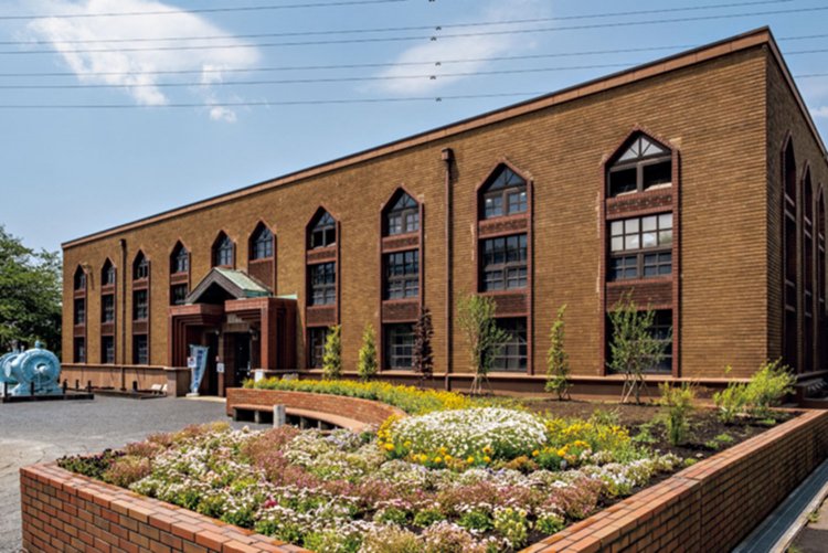 レトロな風情の建物は「土木学会推奨土木遺産」に認定されている。