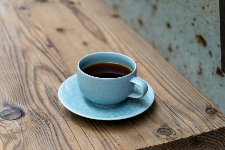 ホットのハンドドリップコーヒーは店内利用で693円から。アイスは726円。選ぶコーヒー豆によって変わる。