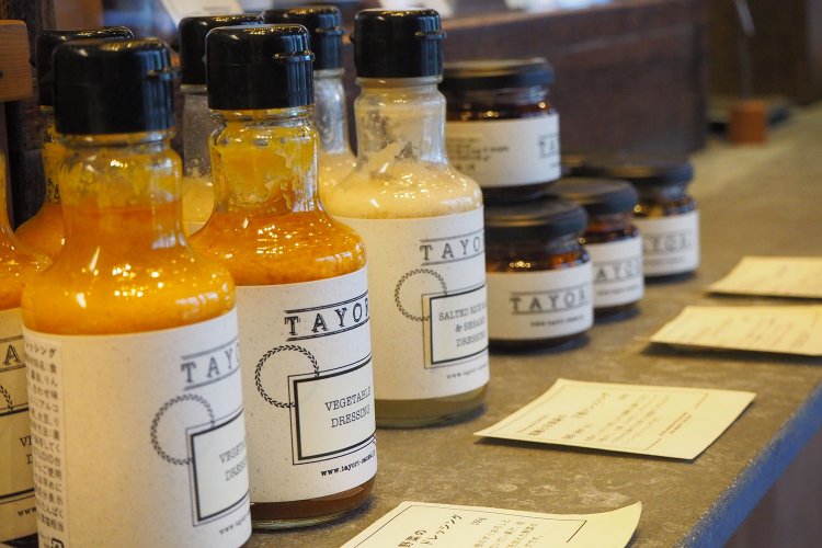 筆者はジンジャーシロップ1500円を買ってみた。ソーダのほか、ビールで割ってシャンディガフとして飲むのも最高！