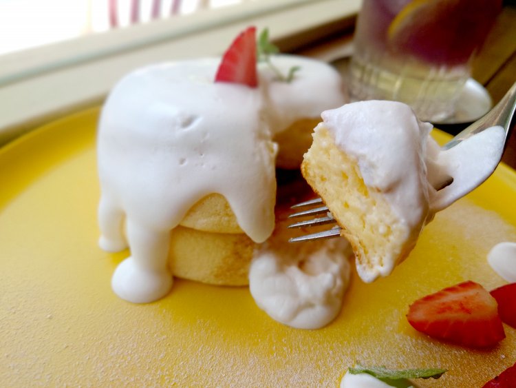 パンケーキのふわふわ感をお届け♪