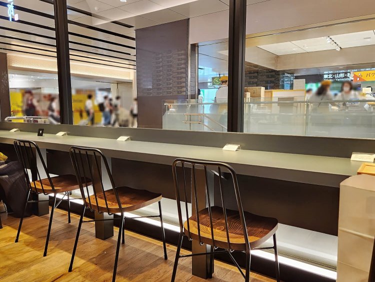 東京駅 治一郎5