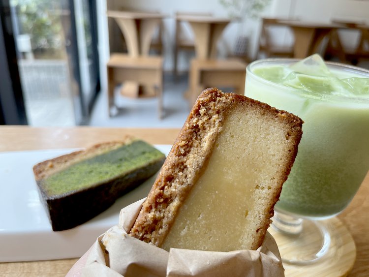 もっちりとして濃厚なバター風味が感じられる。片手で食べられるバターバーは食べ歩きにも便利。