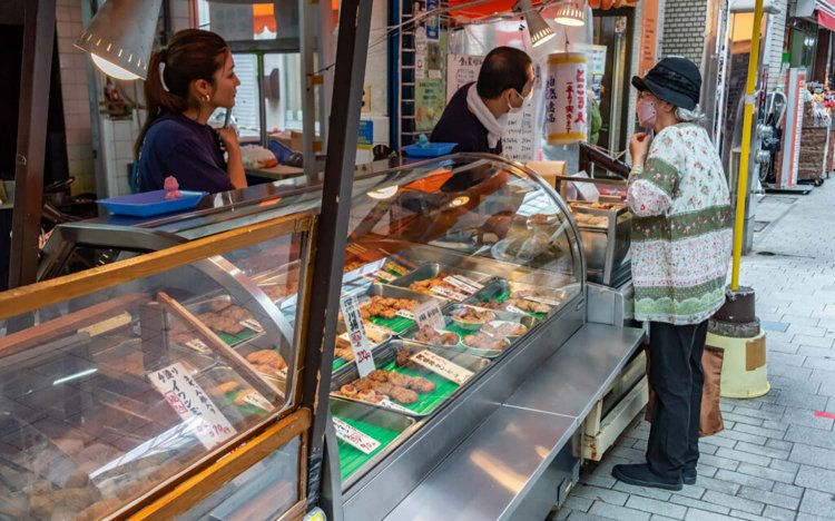 【東京おでんだね】蒲重蒲鉾店のできたておでん