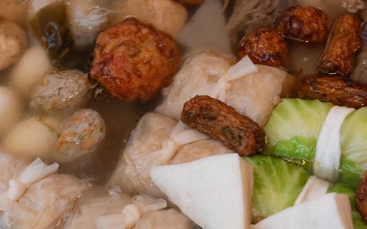 【東京おでんだね】蒲重蒲鉾店のできたておでん