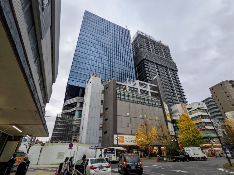 中野駅南口エリアも再開発中だ。
