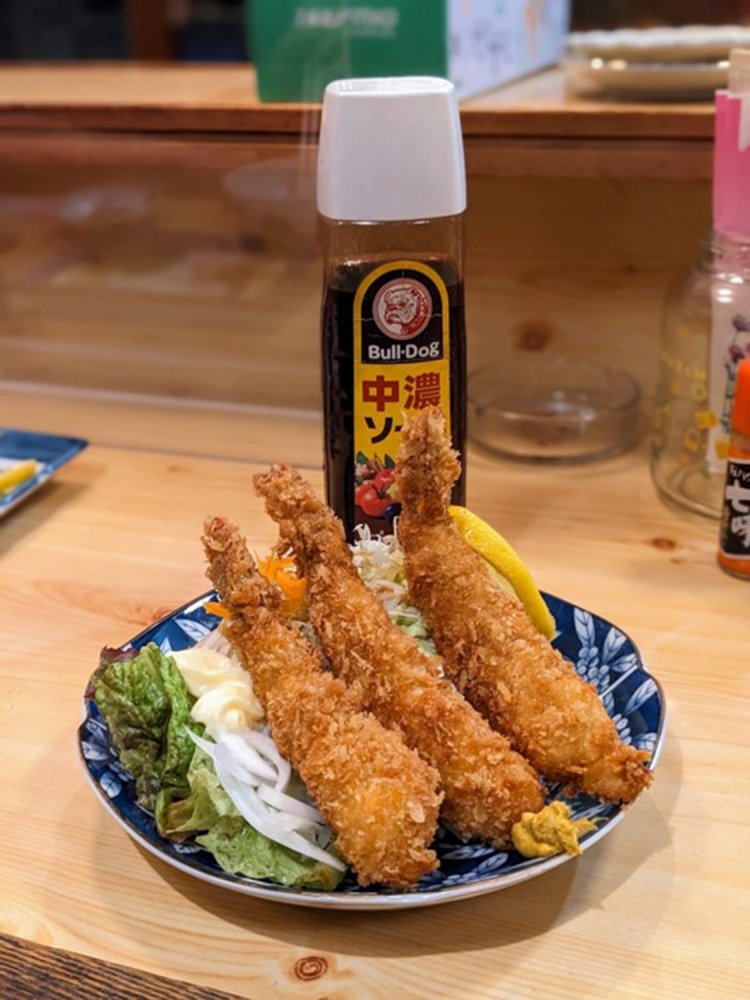 エビフライ800円。
