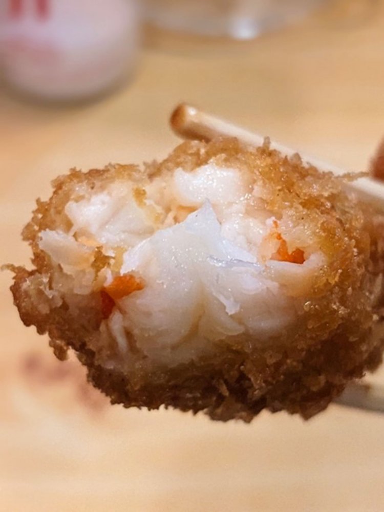 弾けるようなエビフライ。