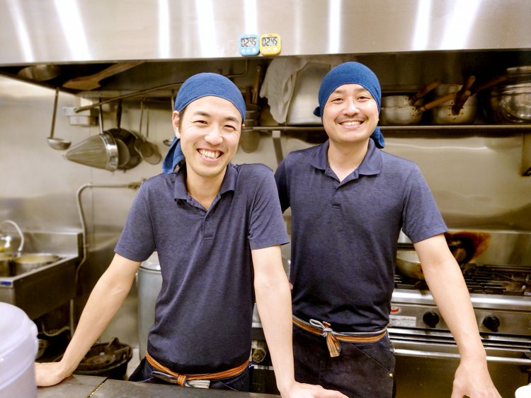 椎名店主とラーメンに惚れ込み、店主の一番の理解者でもある哲兵さん。