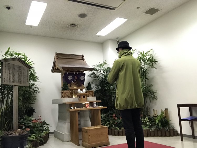 空調も効いているので、いつでも快適に参拝可。