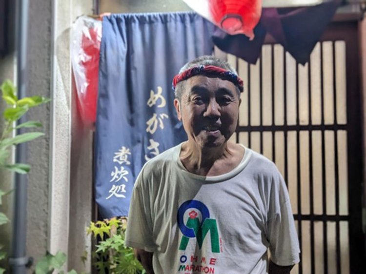 見えなくなるまで見送ってくれた大将。