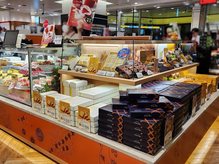 JR東京駅改札内の地下1階グランスタ東京にある『Terra Saison（テラ・セゾン）』。