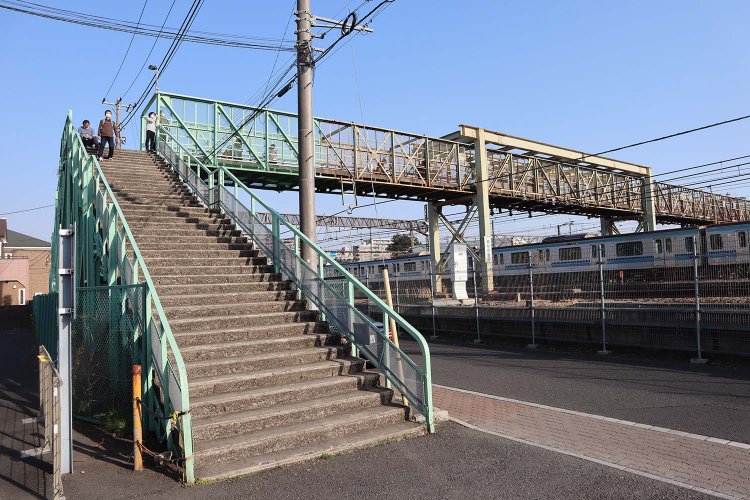 三鷹の跨線橋に山の上ホテル、吉祥寺プラザ……2024年春までに別れを告げた東京の風景【東京さよならアルバム】