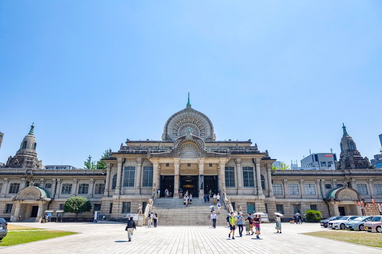 なぜここにパイプオルガンが？ 築地本願寺は学びの宝庫だ