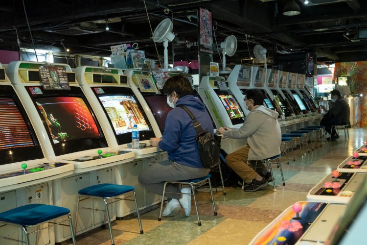 東京レトロゲームさんぽ】ゲームセンターからゲームショップ、コンセプトバーまで｜さんたつ by 散歩の達人