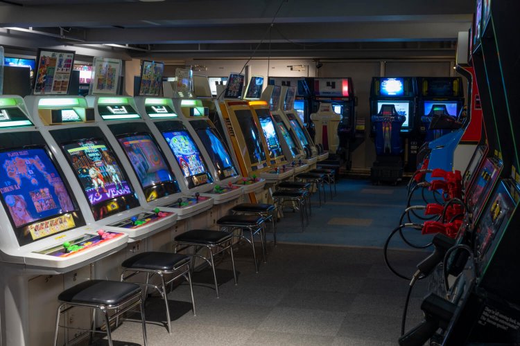 対戦格闘ゲームも豊富に揃えられている。