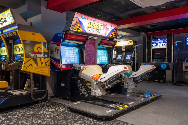 こちらは『MANX TT』、知る人ぞ知るという類のレアゲームなのだ。