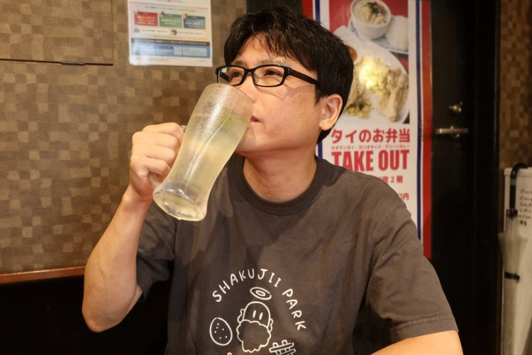 最後はパクチーレモンサワーに戻る。