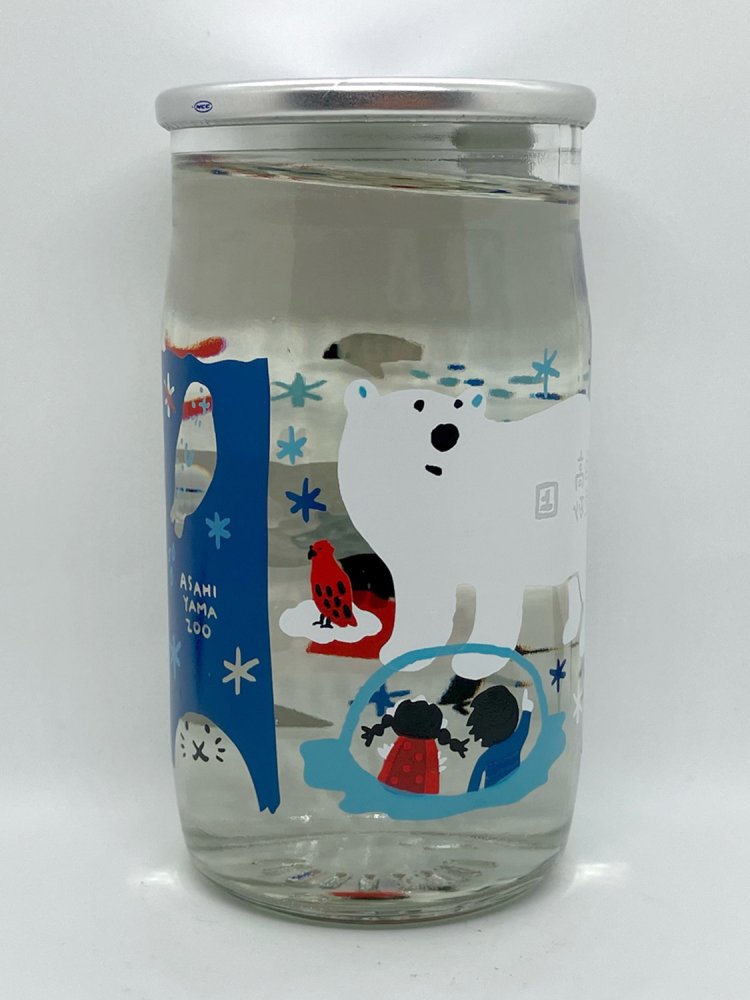 まるで子どものジュースが入っていそうな、かわいらしいデザイン。他にも2種ある（「ずZOOっと旭山」高砂酒造・北海道）。