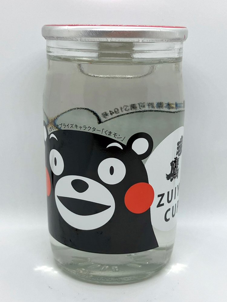 おなじみ、くまモンのカップ。他にも梅酒がある（「瑞鷹　くまモンカップ」瑞鷹・熊本）。