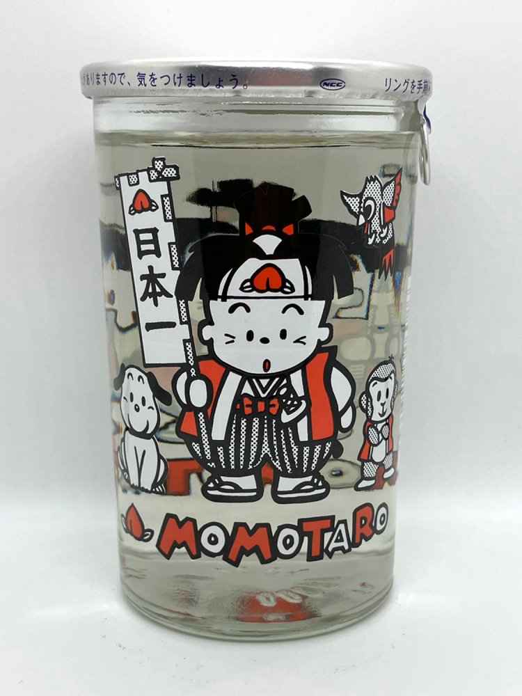 80年代のファンシーグッズにありそうな桃太郎（「嶺の誉」渡辺商店・岡山）。