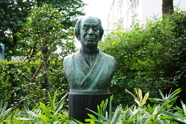 朝ドラ『らんまん』に涙した人々に捧ぐ。神木隆之介が演じた槙野万太郎と歩く、東京植物スポット【朝ドラ妄想散歩】