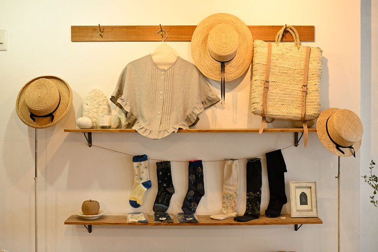 雑貨類も要チェックだ。