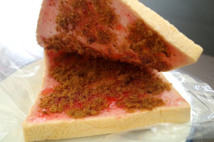 草莓肉鬆手作早午餐3