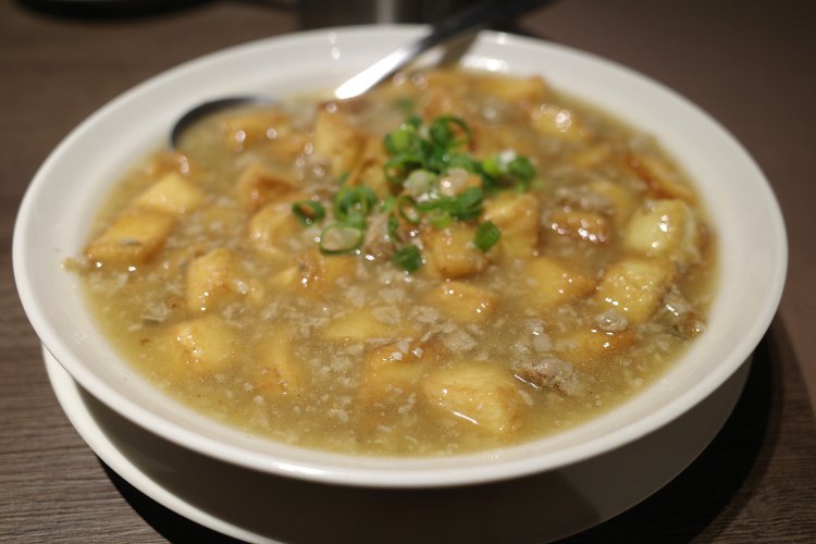 古早味豆腐（昔ながらの揚げ出し豆腐）。