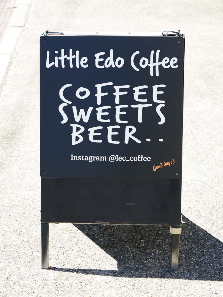 酒店＋カフェの二刀流で営業。