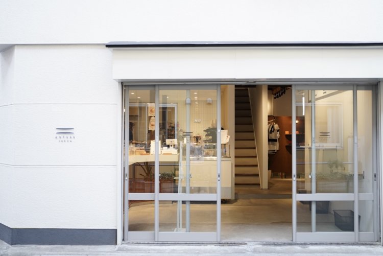 【閉店】axisss tokyo（アクシストーキョー）