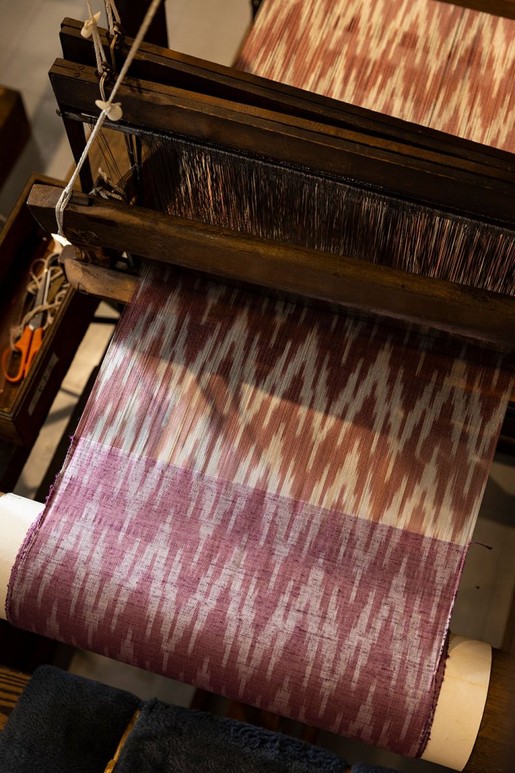 多摩織に多いという、ずらし絣柄。