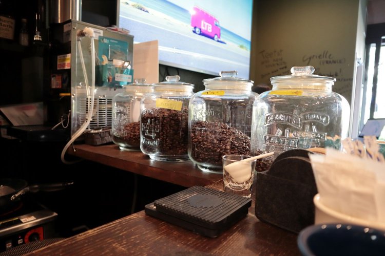 コーヒー豆の販売もしている。