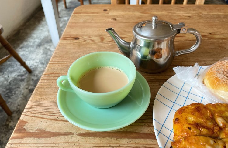 カップの色合いもかわいらしい。